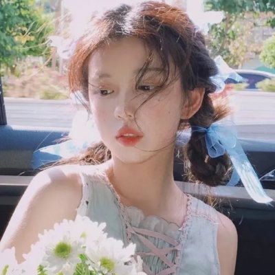 小妮扛枪